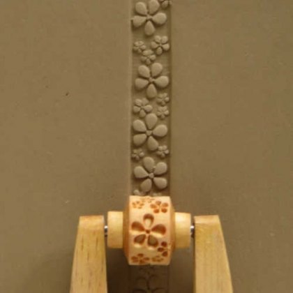 MKM Roller Mini 1cm Daisy MRL-08