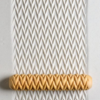 MKM ZigZag Wooden 12cm BIG Hand Roller BHR-02