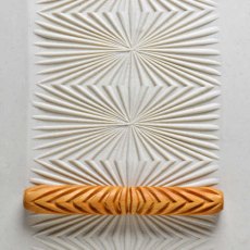 MKM Starburst Wooden Hand Roller HR-13