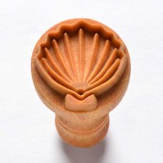 Medium Scallop Shell MKM Stamp