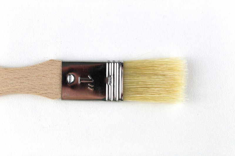 White Hair Flat Lacquer Pottery Brush 25mm