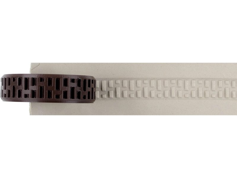 Debossed Dashed Finger Roller