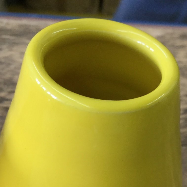 Sunshine Yellow Earthenware Glaze 9449 - Bath Potters Supplies